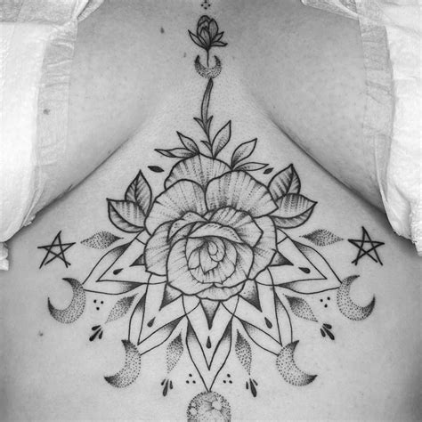 under boob tattoo ideas|23 Under Breast Tattoo Ideas For The Bravest。